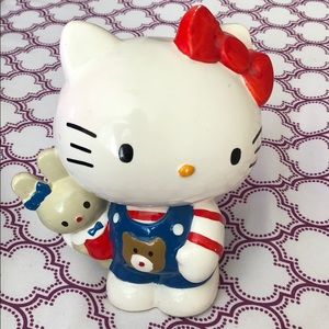 Hello Kitty piggy bank